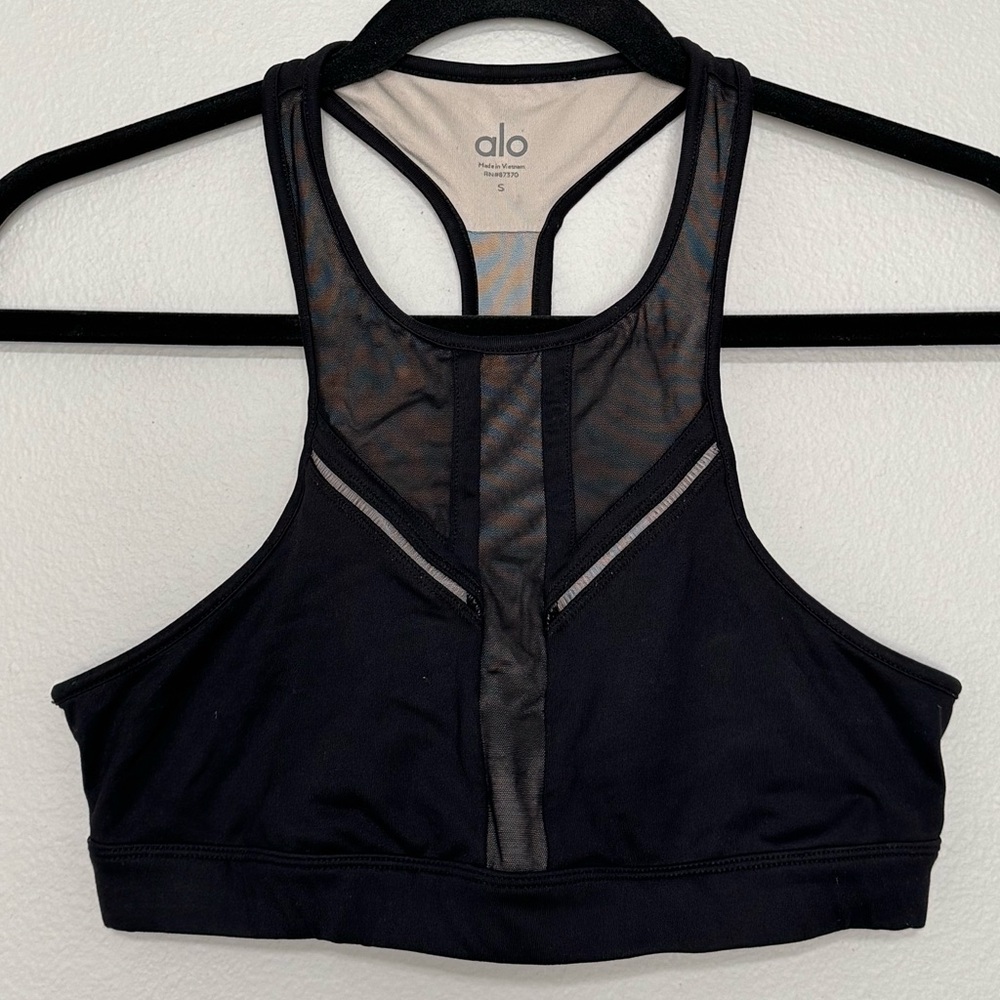 ALO Yoga Half Moon Bra